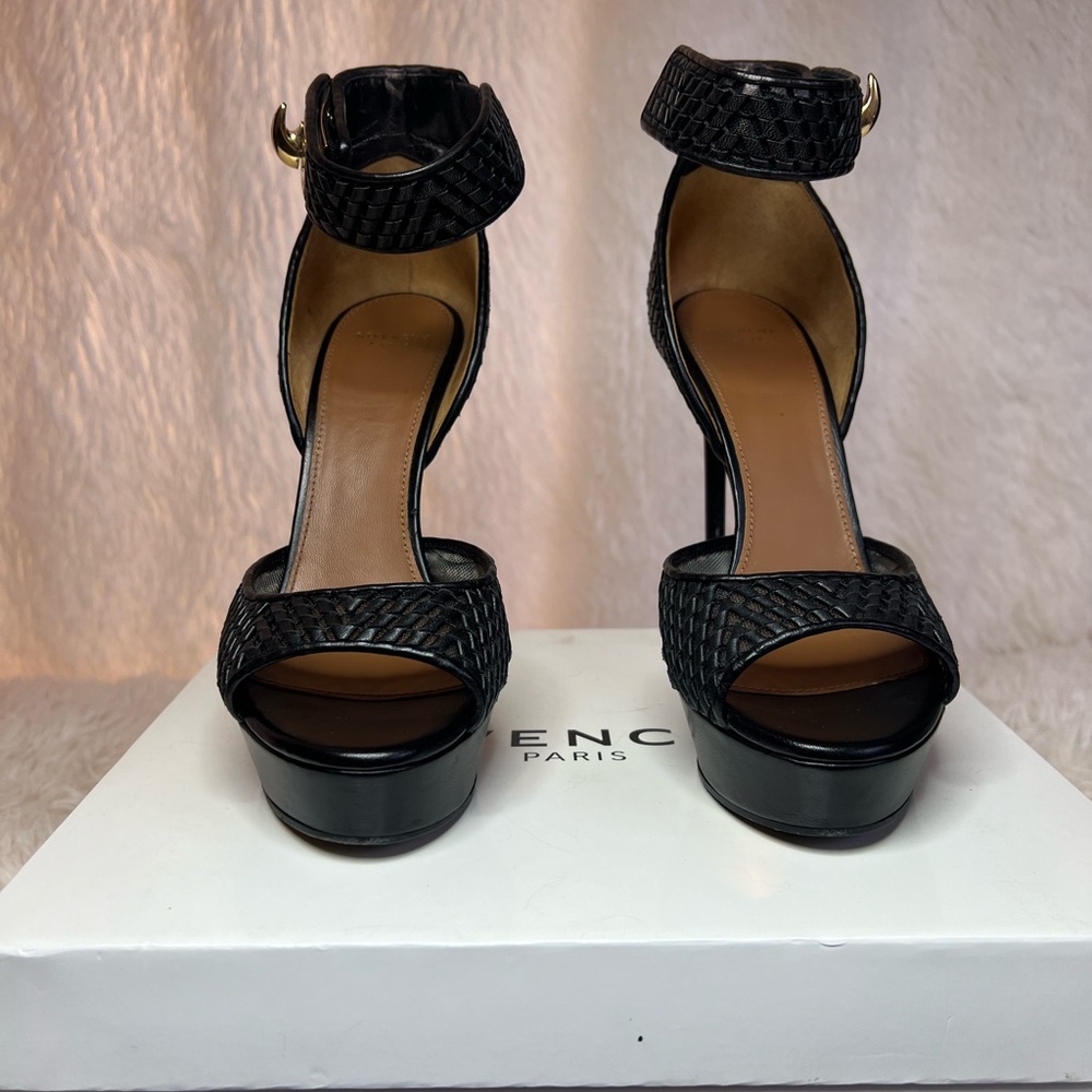 Givenchy Pattern Peep Toe High Heels